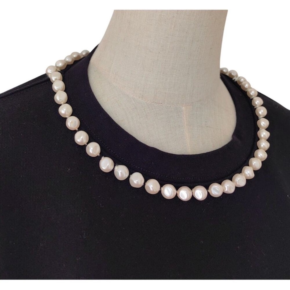 Classic White Pearl Necklace sweatshirt